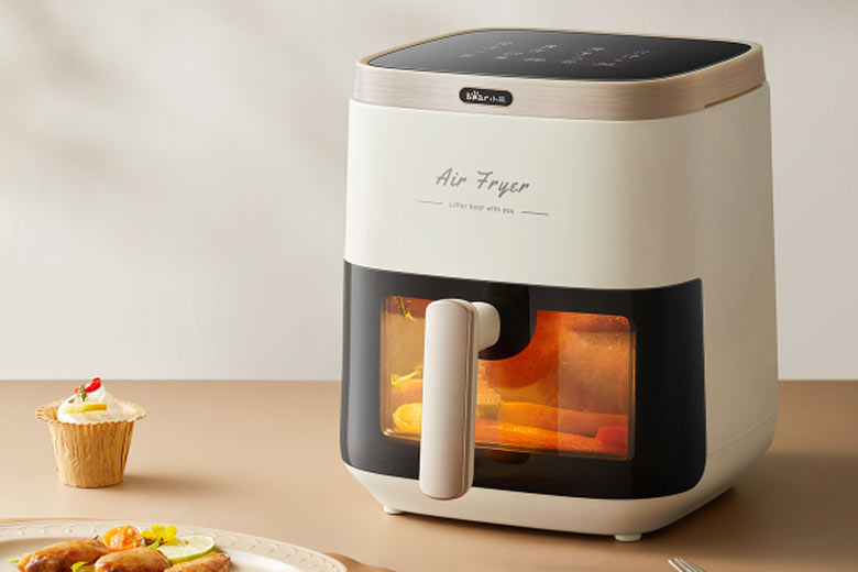 Nồi chiên không dầu 5L Bear QZG-P15R8

