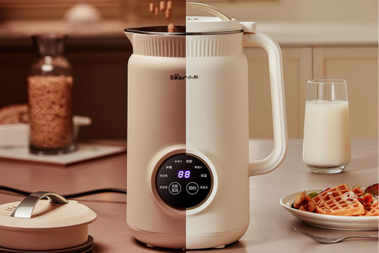 Máy làm sữa hạt Bear DJJ-D06W5